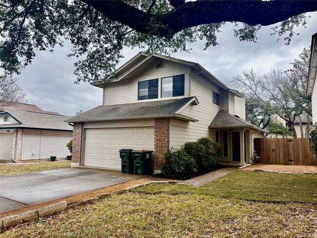 12909 Margit Dr in Austin, TX - Building Photo - Building Photo