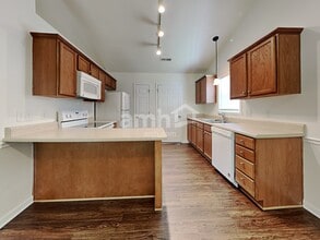 375 Walden Ridge Ct in Winston-Salem, NC - Building Photo - Building Photo