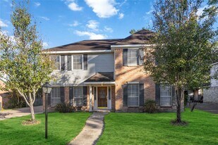 5411 Mossy Timbers Dr in Humble, TX - Building Photo