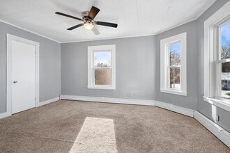 40 Suffolk St in Abington, MA - Building Photo - Building Photo