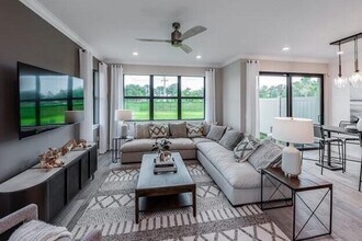 4828 Jumping Way in Greenacres, FL - Foto de edificio - Building Photo