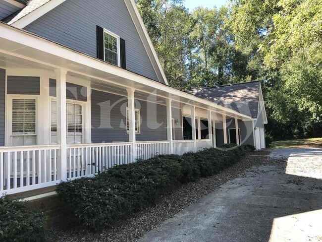 1609 Flat Rock Dr SW in Conyers, GA - Building Photo - Building Photo