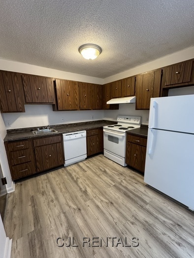 71 Montvale Ave in Stoneham, MA - Foto de edificio - Building Photo