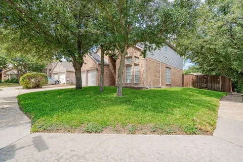300 Turtle Ct in McKinney, TX - Building Photo - Building Photo