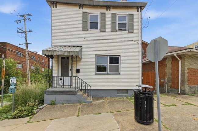 property at 1845 Ley St
