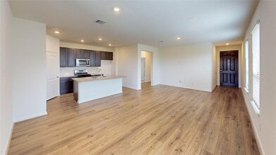 4809 Sun Fls Dr in Katy, TX - Foto de edificio - Building Photo