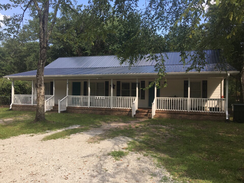 2307 8th Ave, Unit A in Conway, SC - Building Photo