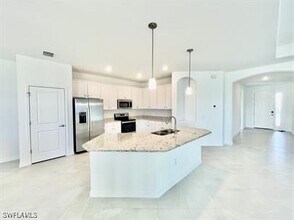 3434 Nombella Ct in Ft. Myers, FL - Building Photo - Building Photo