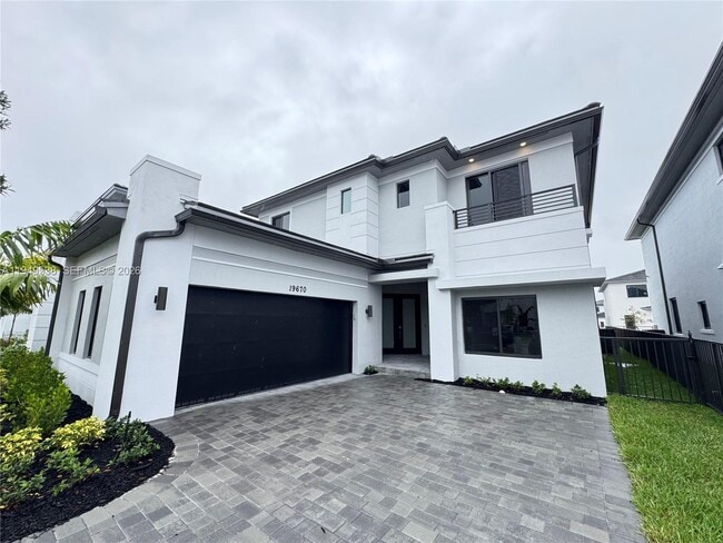 19670 NE 14th Ct in Miami, FL - Building Photo - Building Photo