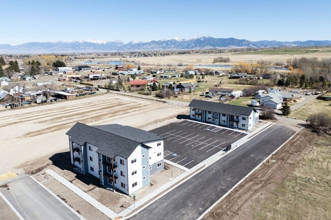 Gateway View Apartments