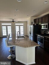 43319 Semolina Terrace in Chantilly, VA - Building Photo - Building Photo