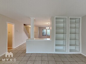 2802 Redrock Trail in San Antonio, TX - Building Photo - Building Photo