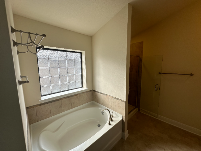 8960 52nd Ave E in Palmetto, FL - Building Photo - Building Photo