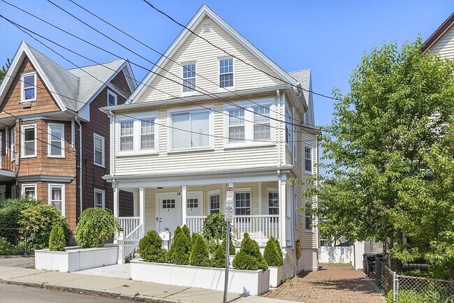 property at 19 Conwell St