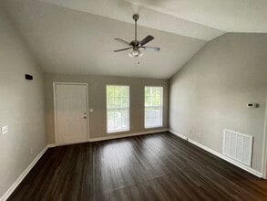 113 Longview Dr in Goodlettsville, TN - Building Photo - Building Photo