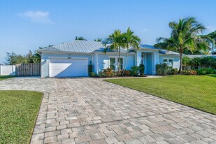 2532 SE Jason Pl in Port St. Lucie, FL - Building Photo