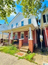 2429 Forest St in Easton, PA - Building Photo - Building Photo