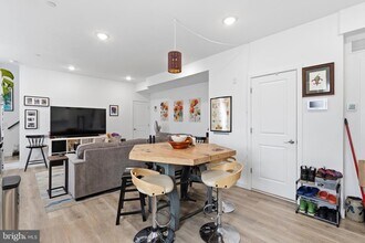 2400 Germantown Ave in Philadelphia, PA - Building Photo - Building Photo