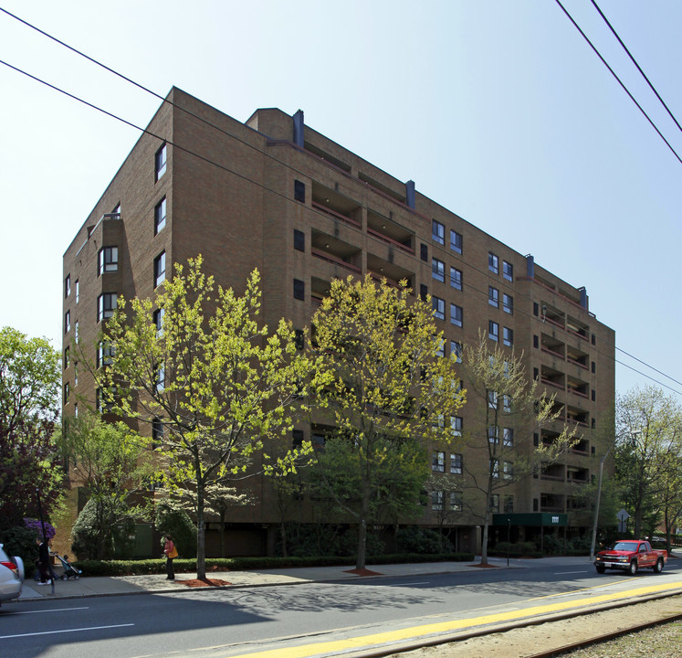 Beacon Street Apartments, 1111 in Brookline, MA - Foto de edificio