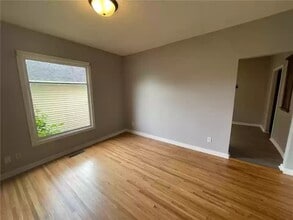 125 10th Ave SE in Rochester, MN - Building Photo - Building Photo