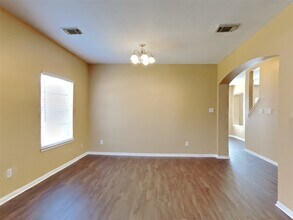4942 Pinder Ln in Pearland, TX - Building Photo - Building Photo