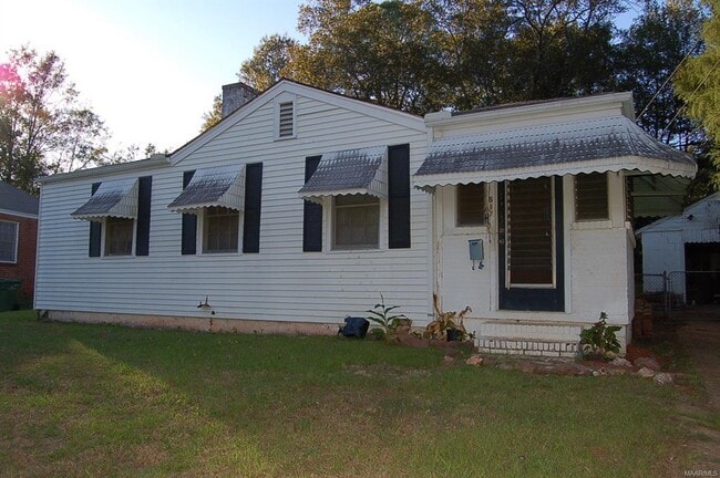property at 517 Glenmore Rd