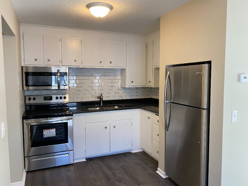 345 89th Ln NE in Blaine, MN - Building Photo