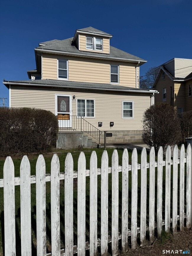 property at 134 Woodward Ave