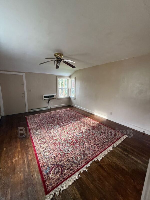 1009 Albert Ave in High Point, NC - Building Photo - Building Photo