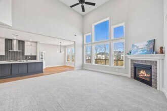 72 Clear Lk Pkwy in Hoschton, GA - Building Photo - Building Photo