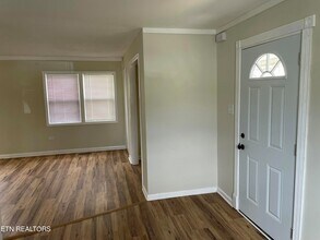 440 W Outer Dr in Oak Ridge, TN - Building Photo - Building Photo