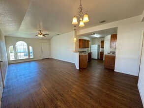 4609 Waterproof Dr-Unit -Unit B in Killeen, TX - Building Photo - Building Photo