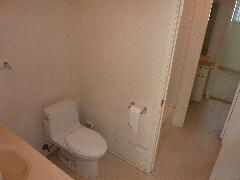 780 Amana St in Honolulu, HI - Building Photo - Building Photo