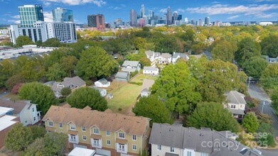 336 Magnolia Ave in Charlotte, NC - Foto de edificio - Building Photo