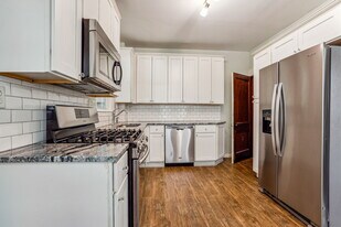 2246 N 4th St in Columbus, OH - Building Photo