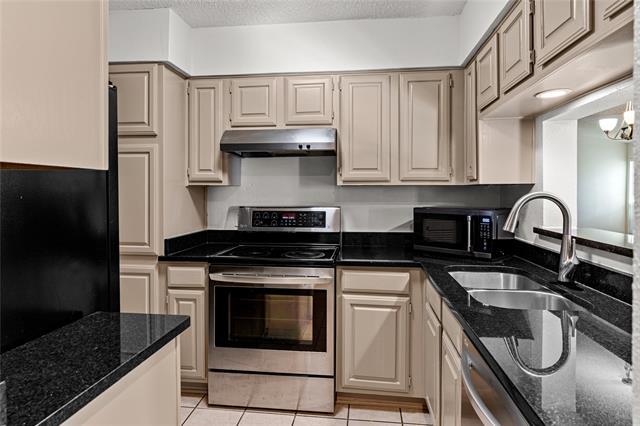 1212 Riverchase Ln in Arlington, TX - Building Photo - Building Photo