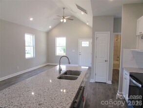 1324 Reid St in Statesville, NC - Building Photo - Building Photo
