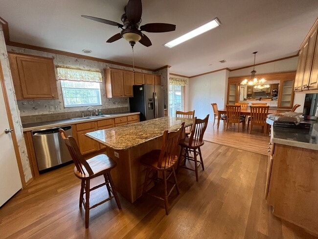 4371 SE County Rd 405 in Mayo, FL - Building Photo - Building Photo