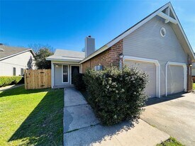 9315 Kempler Dr in Austin, TX - Building Photo