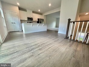 9576 Nature Trl in Montgomery Village, MD - Building Photo - Building Photo