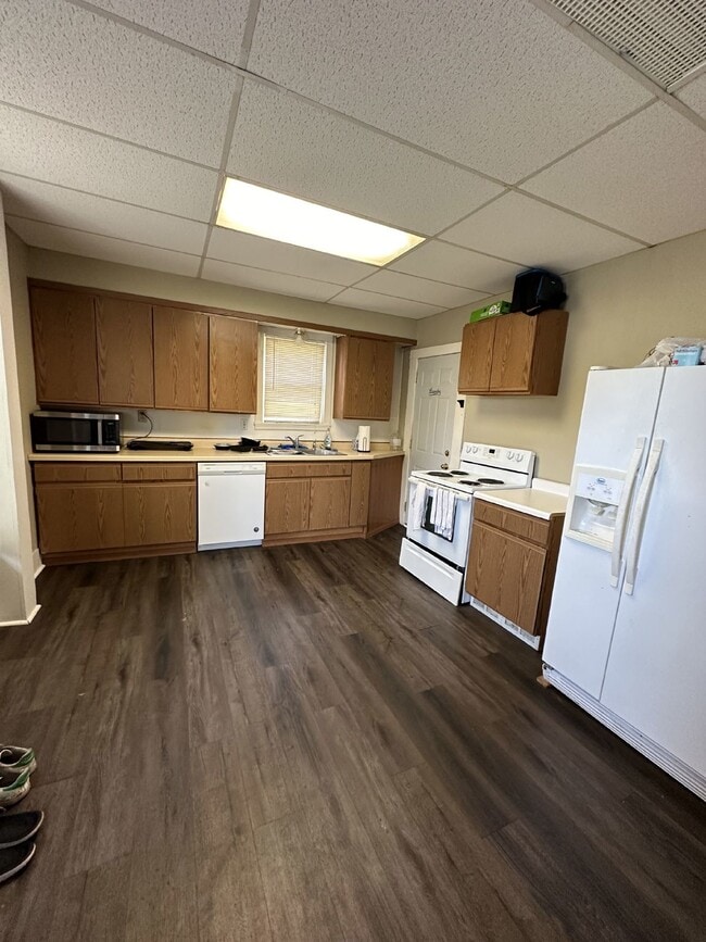 838 Menomonie St in Eau Claire, WI - Building Photo - Building Photo