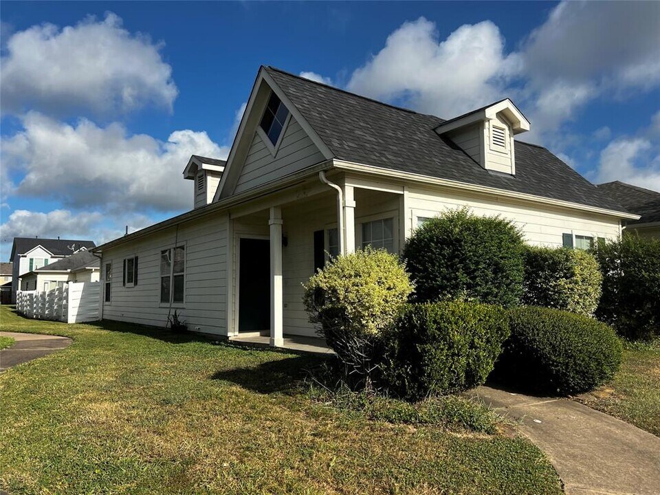 20523 Patriot Park Ln in Katy, TX - Building Photo