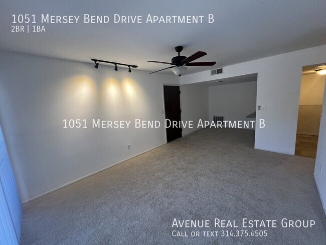 1051 Mersey Bend Dr in St. Louis, MO - Building Photo - Building Photo