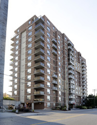 Parkdale Terrace in Ottawa, ON - Building Photo - Primary Photo