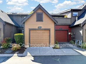 7261 NE Stoneybrook St in Hillsboro, OR - Building Photo - Building Photo