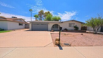 1953 E Orion St in Tempe, AZ - Building Photo
