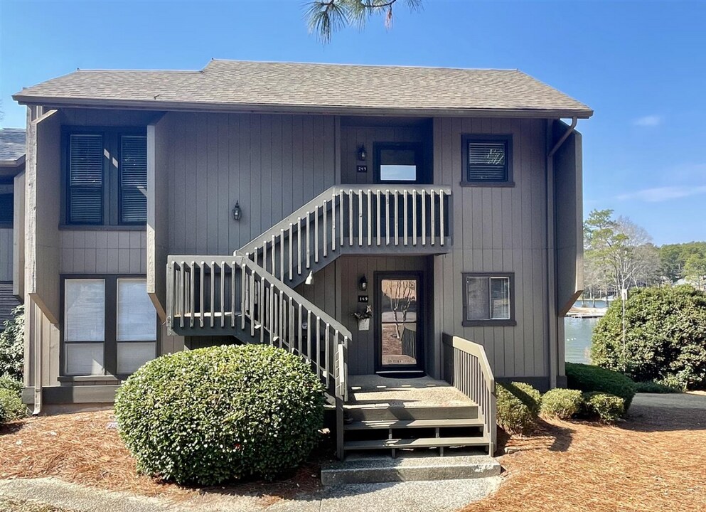 250 Sugar Gum Ln in Pinehurst, NC - Building Photo