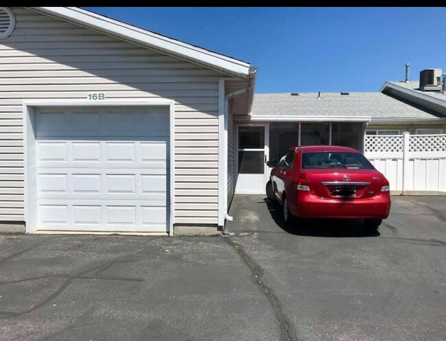 1546 W 3280 S in West Valley City, UT - Building Photo - Building Photo