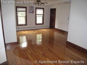 1230 Broadway, Unit 2 in Somerville, MA - Building Photo - Building Photo