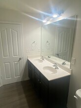 2703 Golden Rose Lane in Charlotte, NC - Building Photo - Building Photo